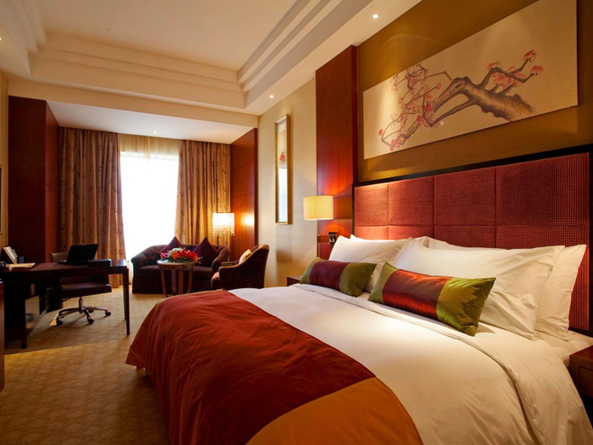 Celebrity City Hotel เฉิงตู ภายนอก รูปภาพ